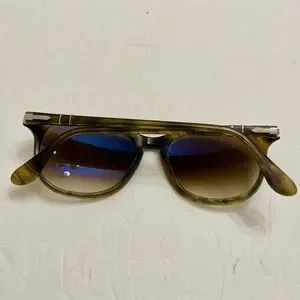 Persol | Accessories | Persol Italy Brown Tortoise  display picture 1